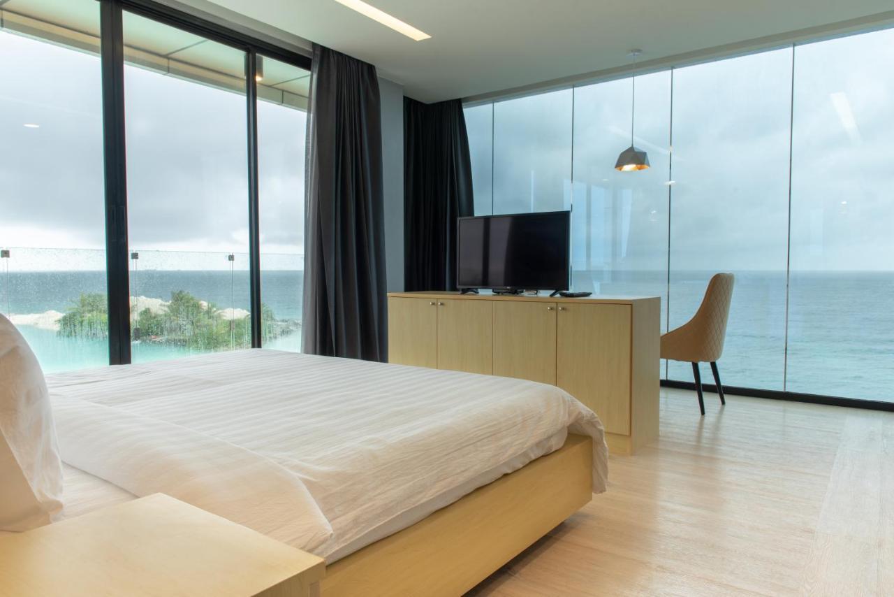 Swarn By Hawks Hotels Kamadhoo Extérieur photo