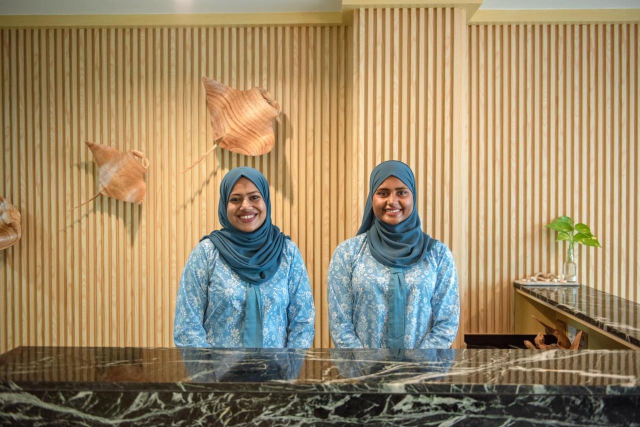 Swarn By Hawks Hotels Kamadhoo Extérieur photo