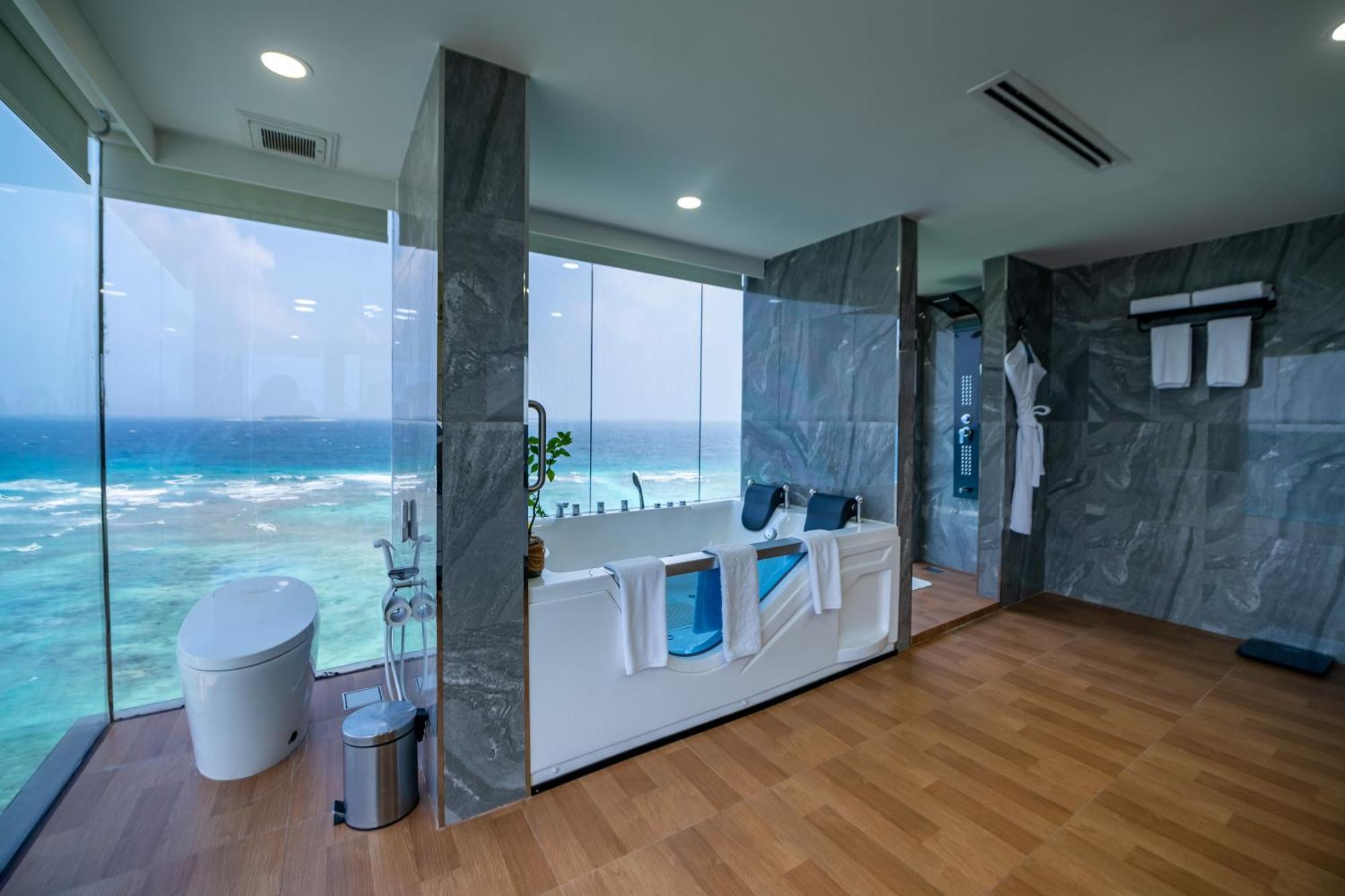 Swarn By Hawks Hotels Kamadhoo Extérieur photo