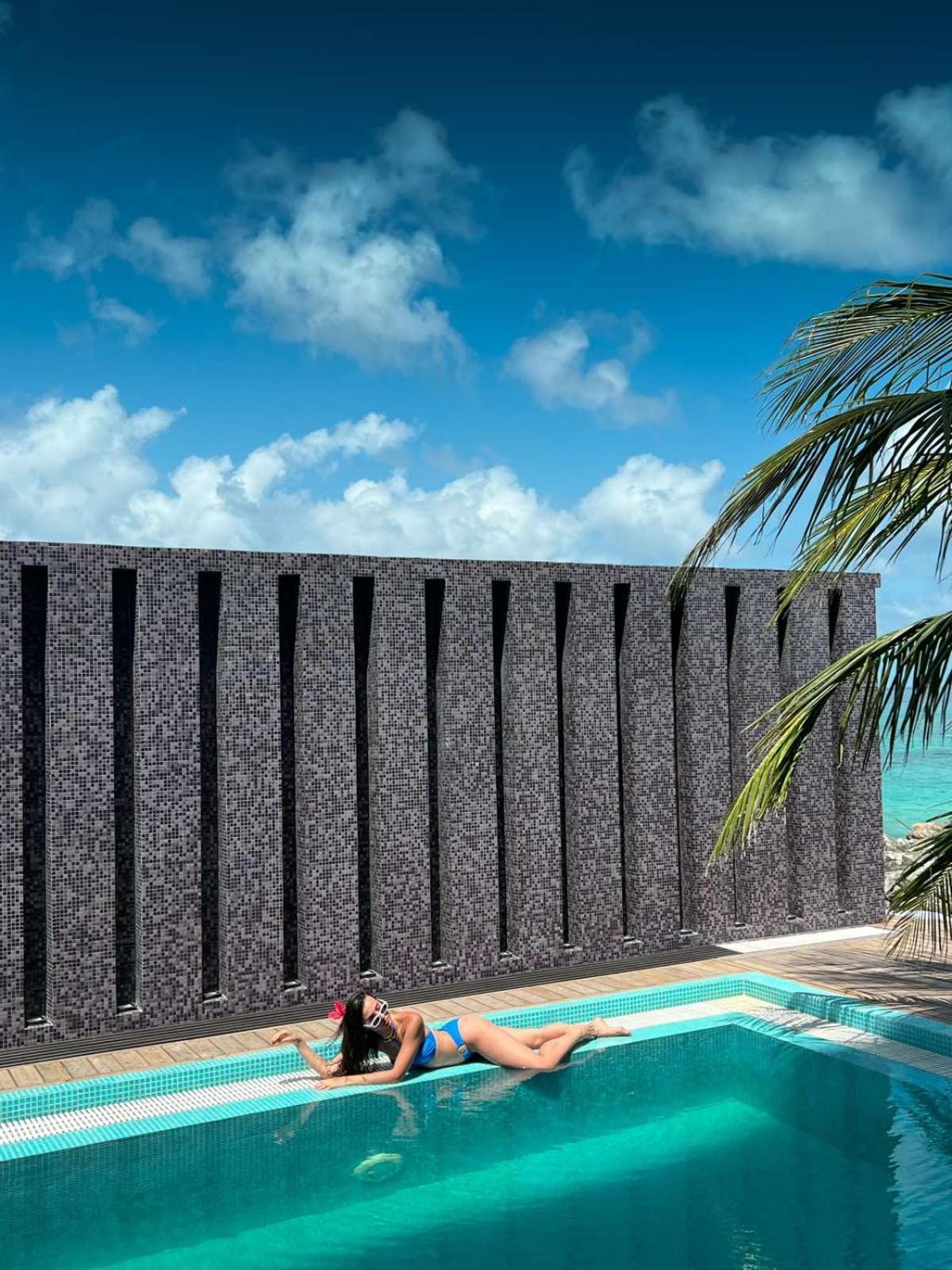 Swarn By Hawks Hotels Kamadhoo Extérieur photo
