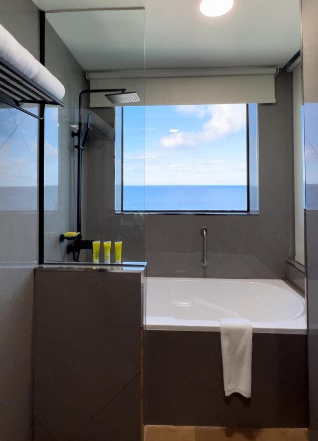 Swarn By Hawks Hotels Kamadhoo Extérieur photo